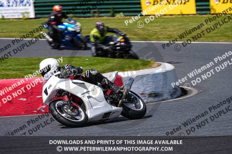 enduro digital images;event digital images;eventdigitalimages;mallory park;mallory park photographs;mallory park trackday;mallory park trackday photographs;no limits trackdays;peter wileman photography;racing digital images;trackday digital images;trackday photos